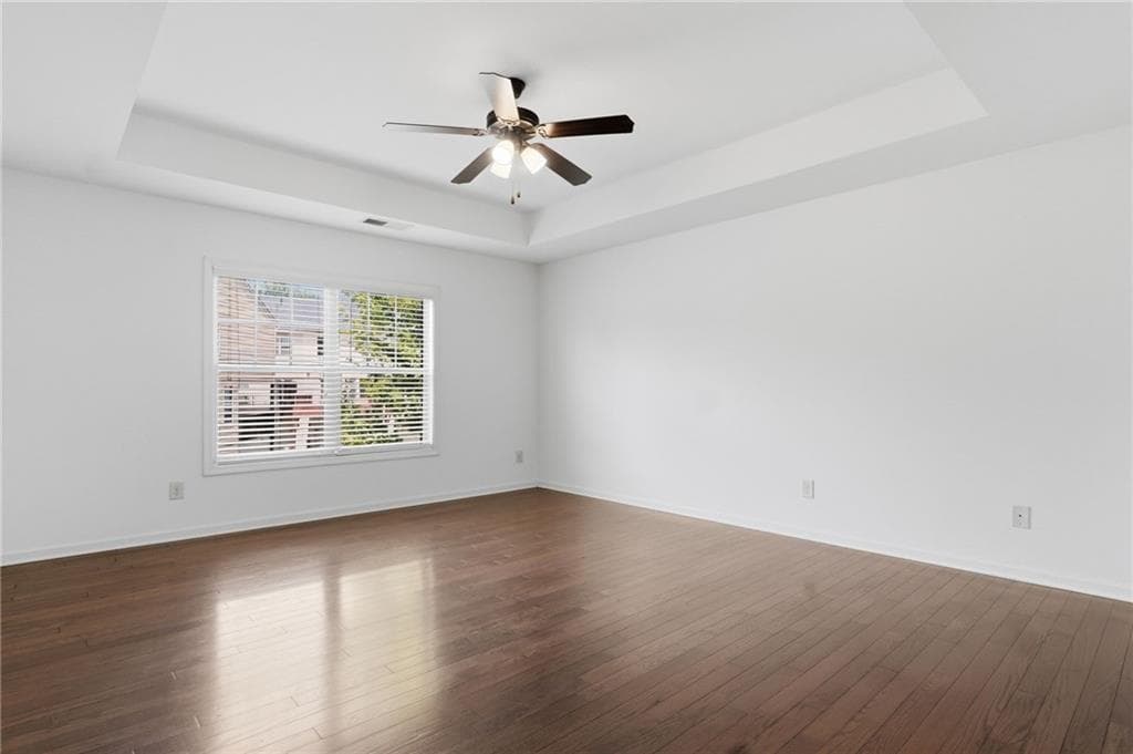 4 bedroom, 4 bathroom, 3,507 sq ft single family residence for sale at 4795 Cold Spring Court, Cumming, GA 30041 — photo 9