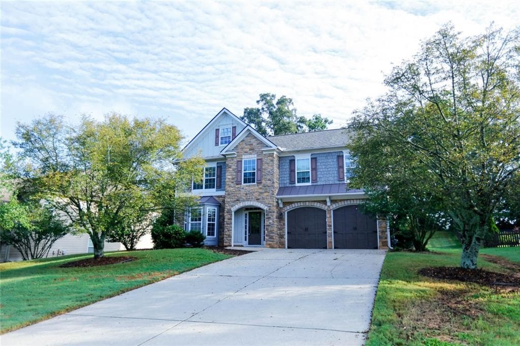 5 bedroom, 3 bathroom, 2,934 sq ft single family residence for rent at 3380 Gables Court, Cumming, GA 30041 for $3,000 a month — photo 1 of 50