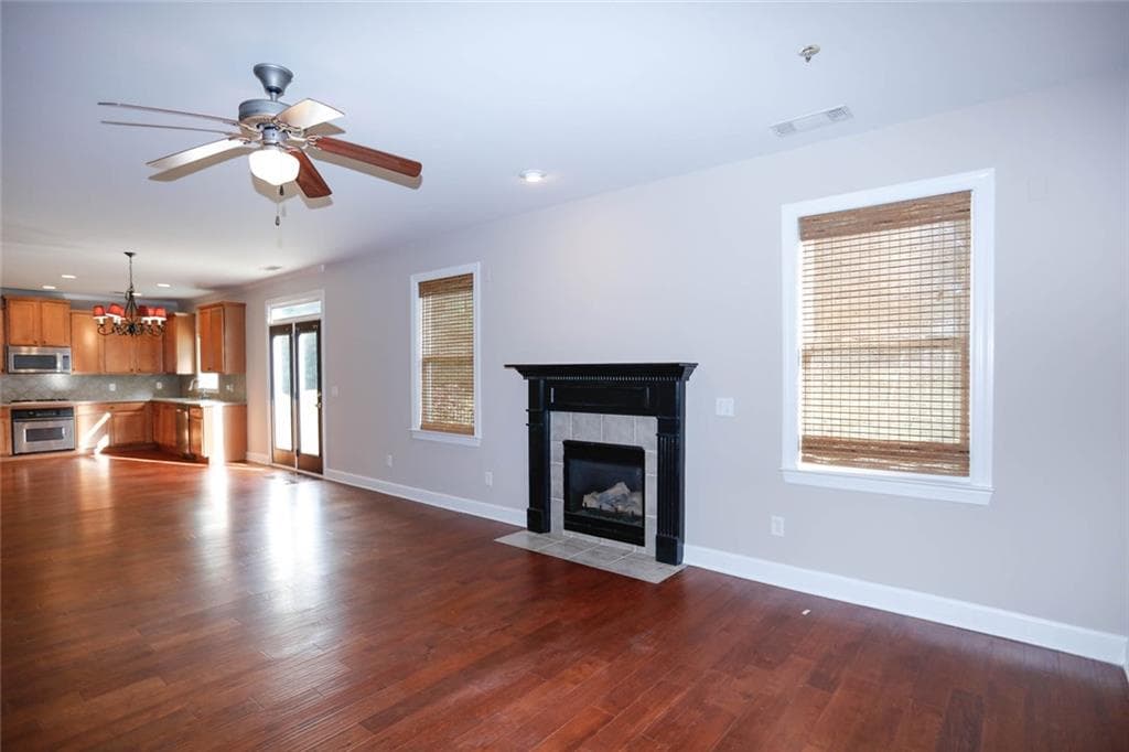 5 bedroom, 3 bathroom, 2,934 sq ft single family residence for rent at 3380 Gables Court, Cumming, GA 30041 for $3,000 a month — photo 4