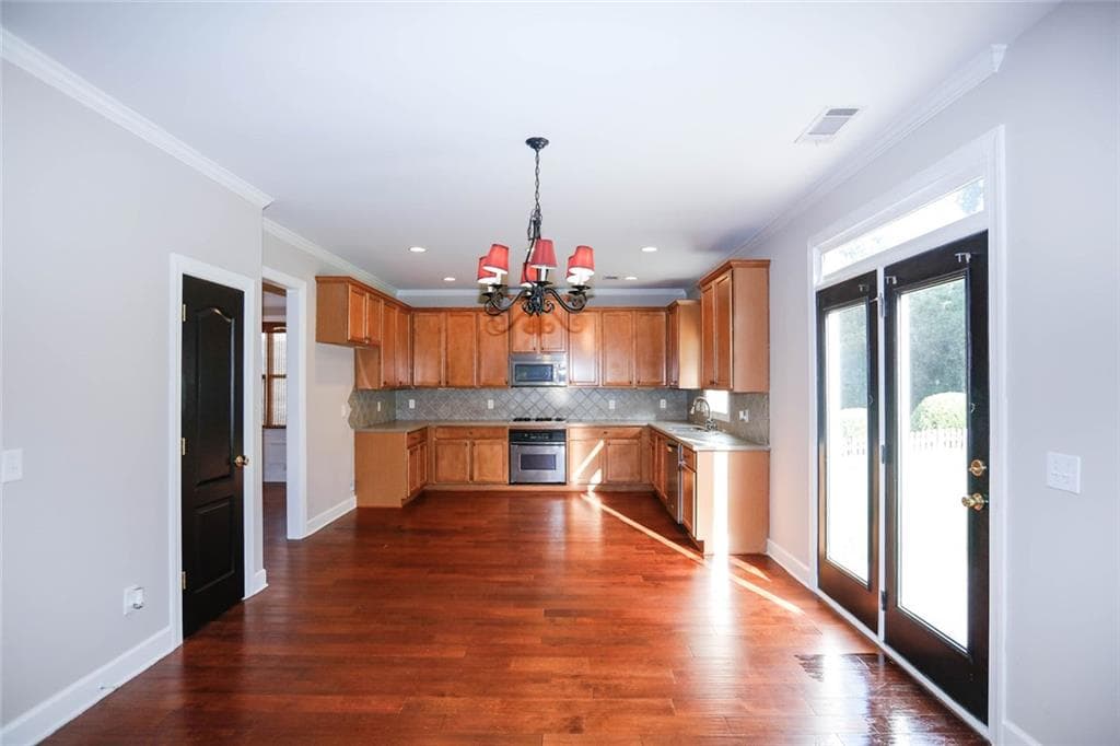 5 bedroom, 3 bathroom, 2,934 sq ft single family residence for rent at 3380 Gables Court, Cumming, GA 30041 for $3,000 a month — photo 7
