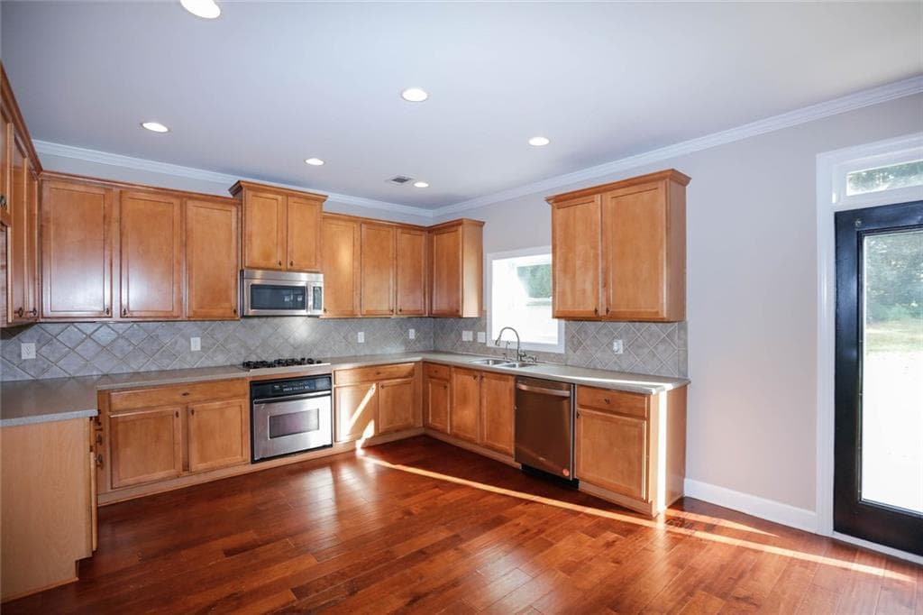 5 bedroom, 3 bathroom, 2,934 sq ft single family residence for rent at 3380 Gables Court, Cumming, GA 30041 for $3,000 a month — photo 9