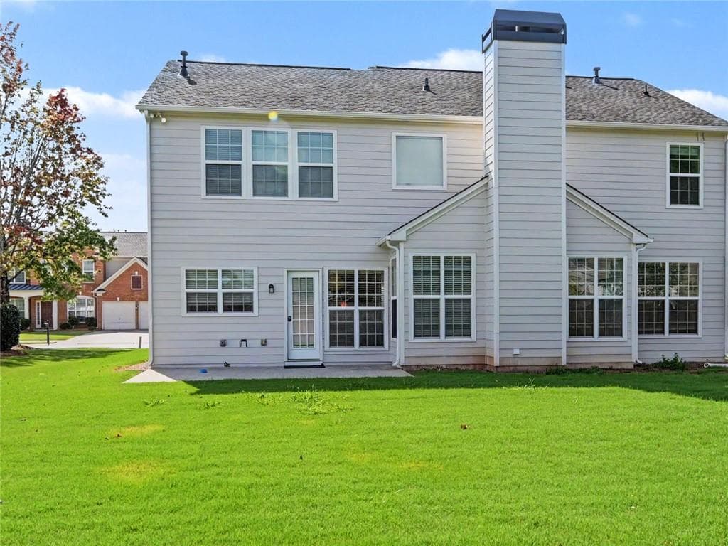 4 bedroom, 3 bathroom, 2,309 sq ft single family residence for rent at 8330 Grenadier Trail, Suwanee, GA 30024 for $2,850 a month — photo 2