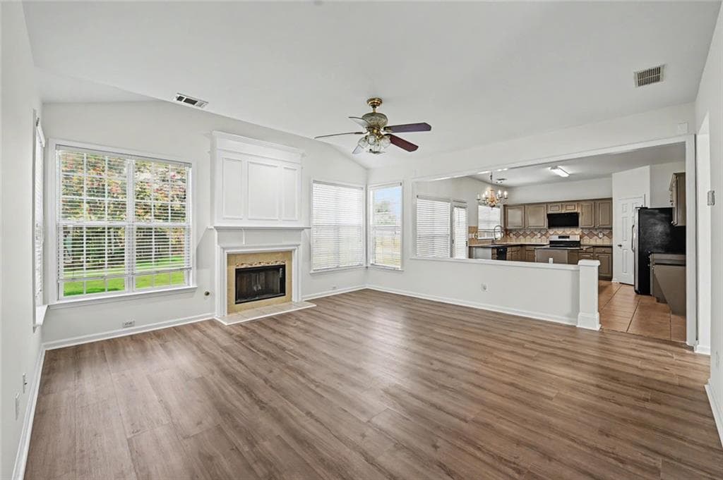 4 bedroom, 3 bathroom, 2,309 sq ft single family residence for rent at 8330 Grenadier Trail, Suwanee, GA 30024 for $2,850 a month — photo 7