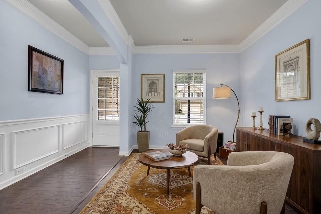 5 bedroom, 4 bathroom, 3,918 sq ft single family residence for sale at 905 Habersham Court, Woodstock, GA 30188 — photo 4