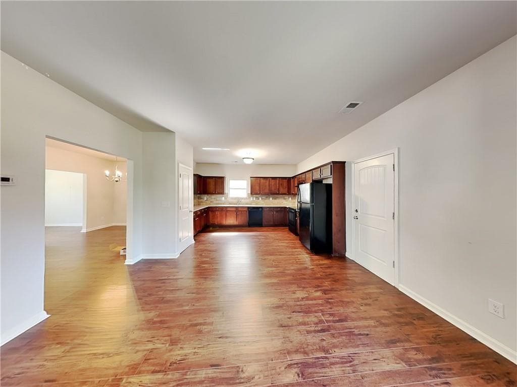 3 bedroom, 3 bathroom, 2,398 sq ft single family residence for rent at 157 Daisy Circle, Mcdonough, GA 30252 for $1,975 a month — photo 6