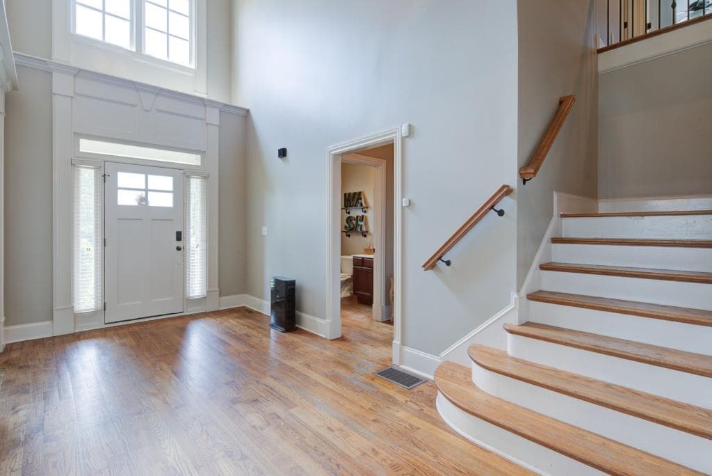 4 bedroom, 4 bathroom, 3,334 sq ft single family residence for sale at 6905 Concord Brook Lane, Cumming, GA 30028 — photo 5