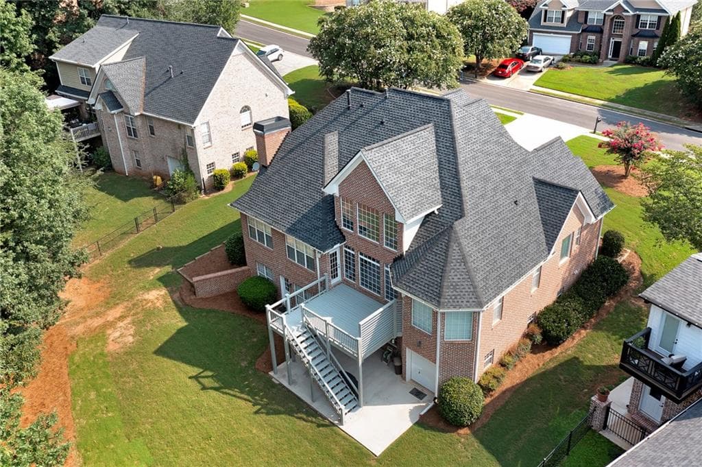 6 bedroom, 5 bathroom, 4,688 sq ft single family residence for sale at 10146 Azalea Drive, Covington, GA 30014 — photo 10