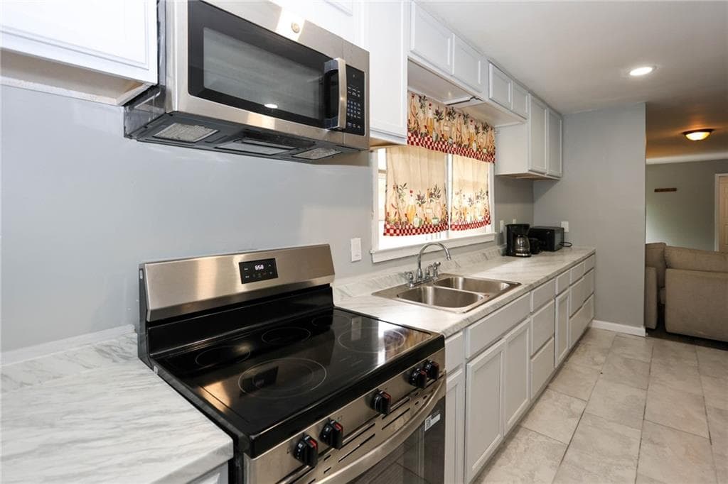 1 bedroom, 1 bathroom, 1,748 sq ft single family residence for rent at 224 Chappell Road, Atlanta, GA 30314 for $800 a month — photo 3