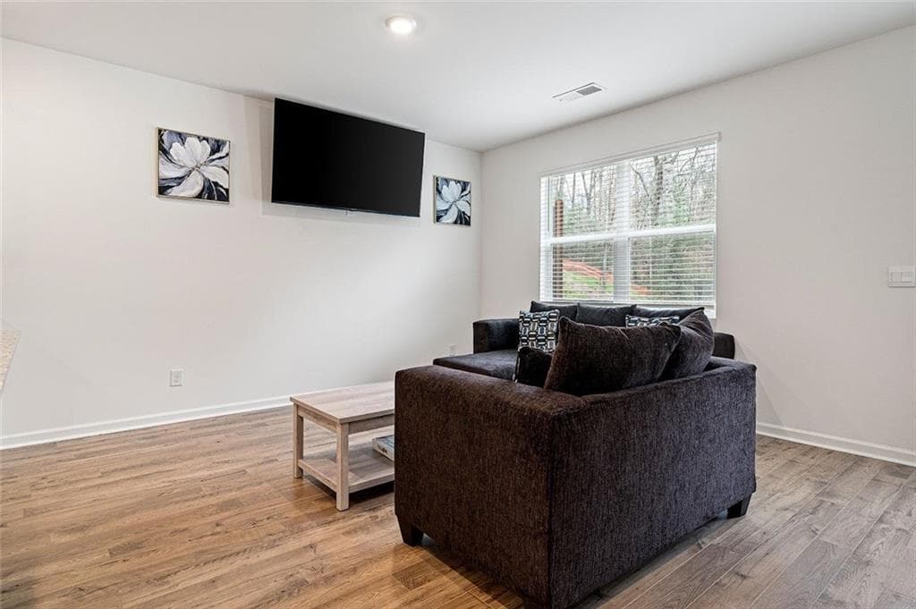 3 bedroom, 3 bathroom, 1,418 sq ft townhouse for rent at 1396 Sweetshrub Place, Atlanta, GA 30318 for $2,500 a month — photo 8