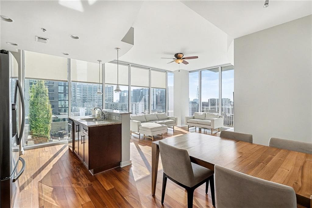 2 bedroom, 2 bathroom, 1,148 sq ft condominium under contract at 855 Peachtree Street 1203, Atlanta, GA 30308 — photo 8