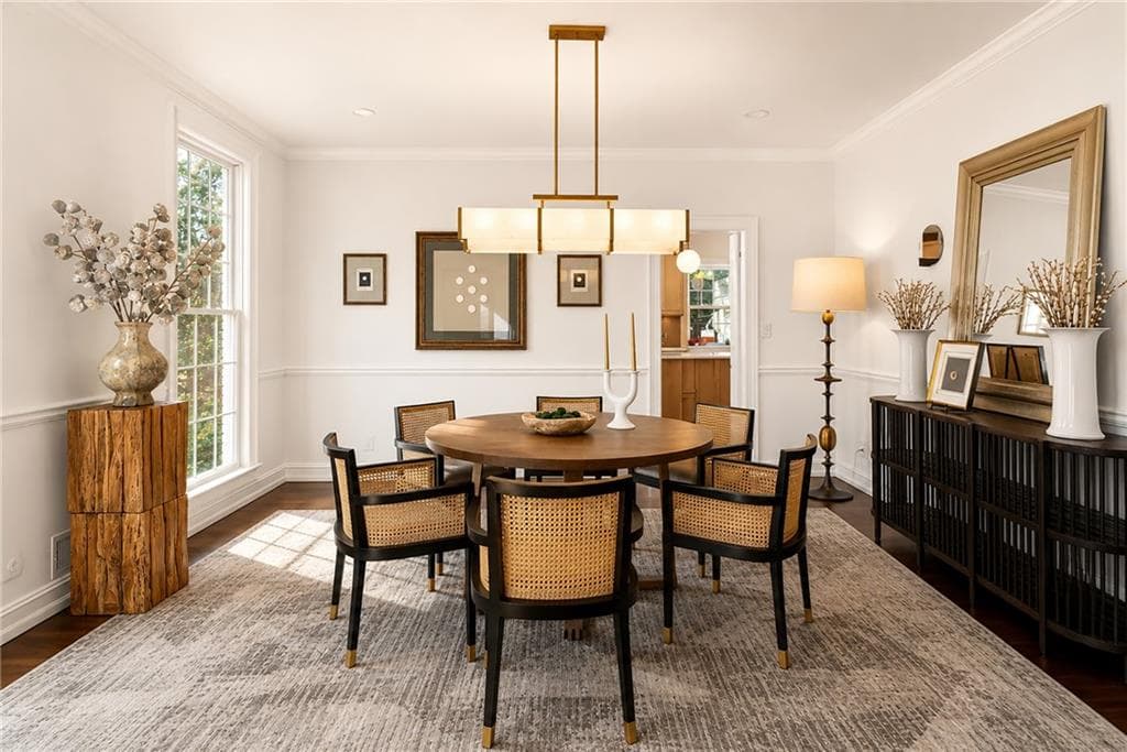 6 bedroom, 7 bathroom, 6,169 sq ft single family residence for sale at 1330 W Wesley Road, Atlanta, GA 30327 — photo 5