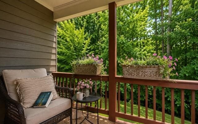 5 bedroom, 5 bathroom, 4,778 sq ft single family residence for sale at 1766 Rosehedge Way, Kennesaw, GA 30152 — photo 10