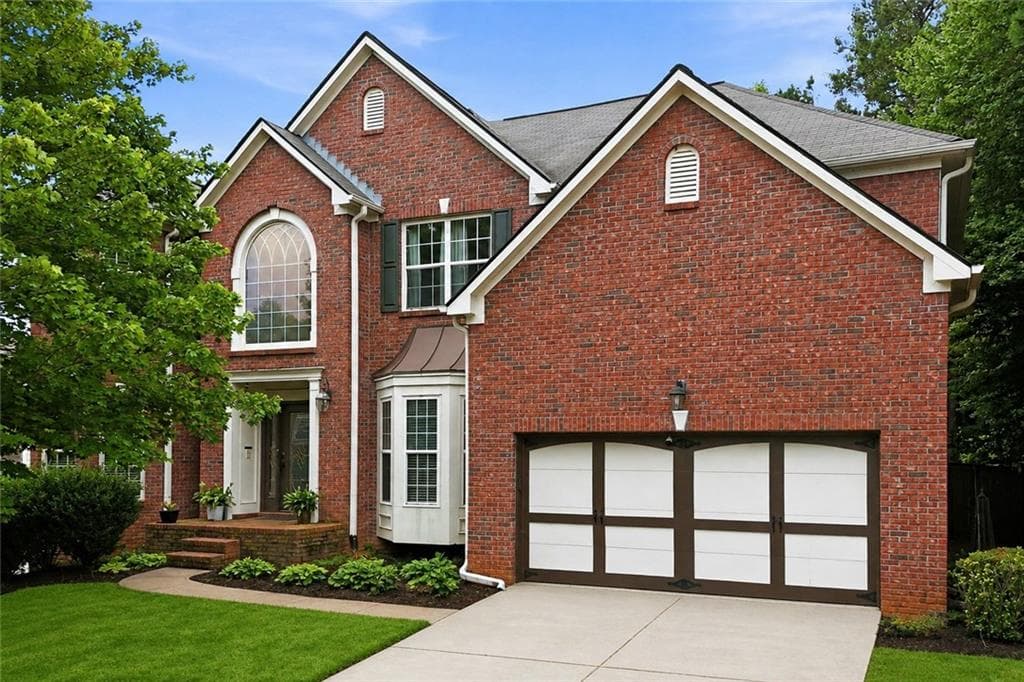 6 bedroom, 5 bathroom, 5,494 sq ft single family residence for sale at 200 White Cloud Run, Canton, GA 30114