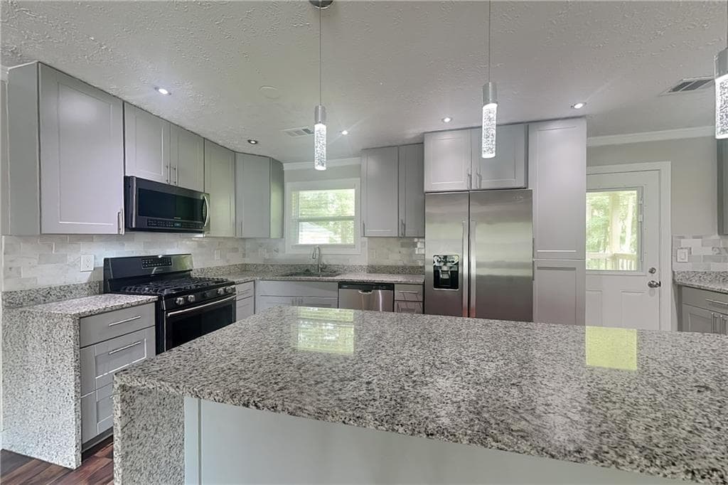 3 bedroom, 2 bathroom, 1,422 sq ft single family residence for rent at 3424 Hogan Drive, Kennesaw, GA 30152 for $2,125 a month — photo 4