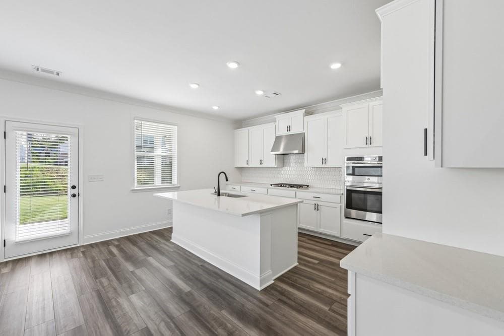 5 bedroom, 4 bathroom, 2,696 sq ft single family residence for sale at 1623 Caldwell Bend Lane, Dacula, GA 30019 — photo 7