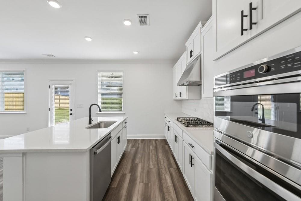 5 bedroom, 4 bathroom, 2,696 sq ft single family residence for sale at 1623 Caldwell Bend Lane, Dacula, GA 30019 — photo 9
