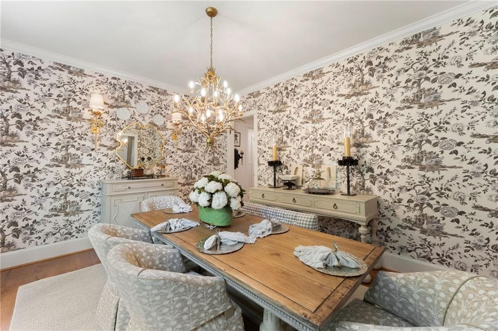 5 bedroom, 6 bathroom, 5,574 sq ft single family residence for sale at 125 Crabapple Court, Clarkesville, GA 30523 — photo 7