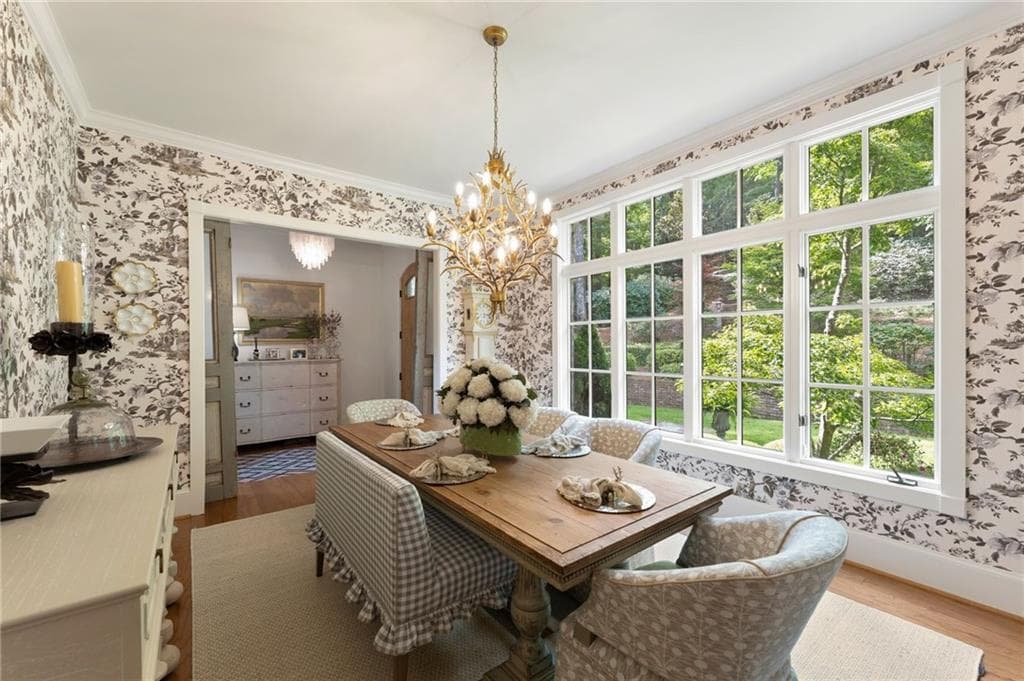 5 bedroom, 6 bathroom, 5,574 sq ft single family residence for sale at 125 Crabapple Court, Clarkesville, GA 30523 — photo 8