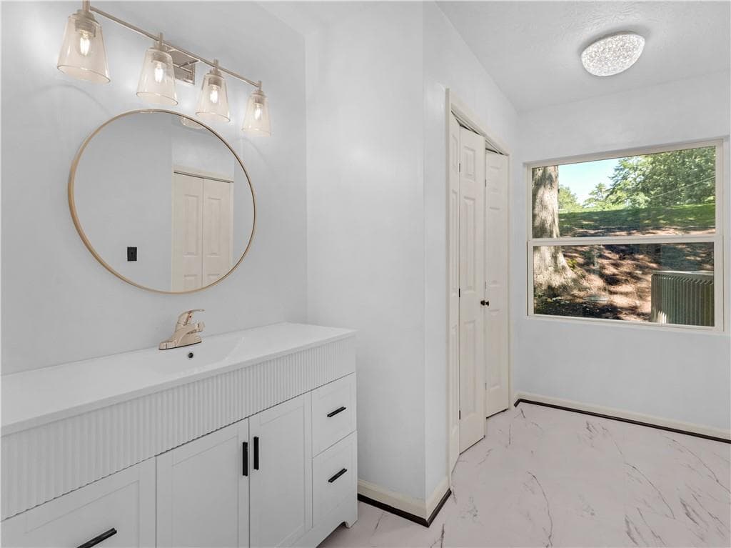 3 bedroom, 2 bathroom, 1,290 sq ft single family residence for sale at 1341 Bethaven Road, Riverdale, GA 30296 — photo 10
