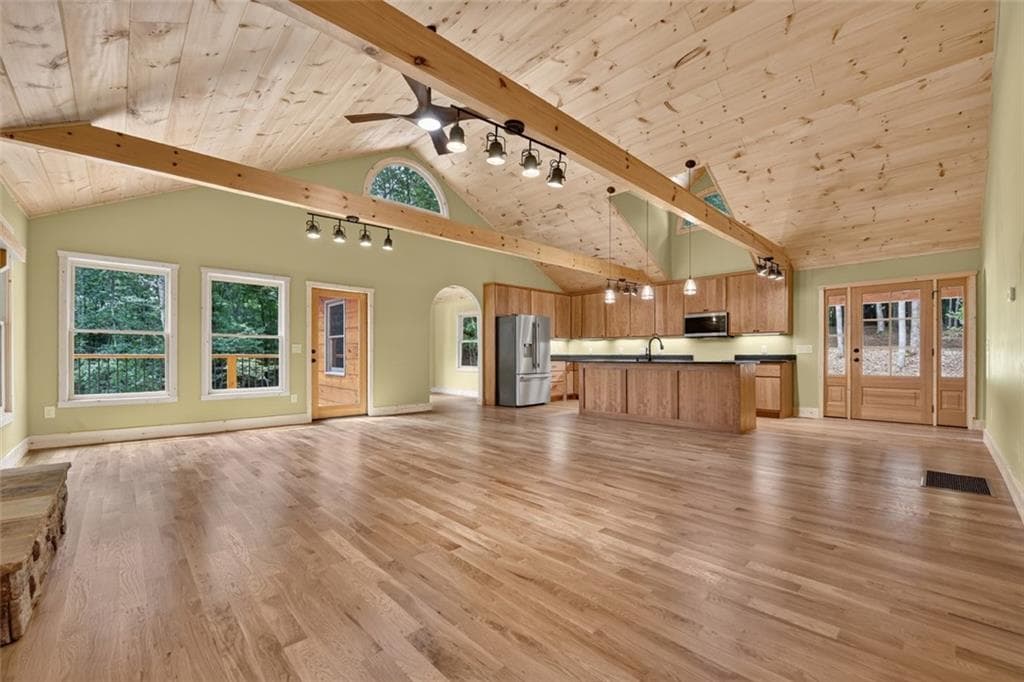 3 bedroom, 3 bathroom, 2,878 sq ft single family residence for sale at 394 Blackberry Circle, Ellijay, GA 30536 — photo 7