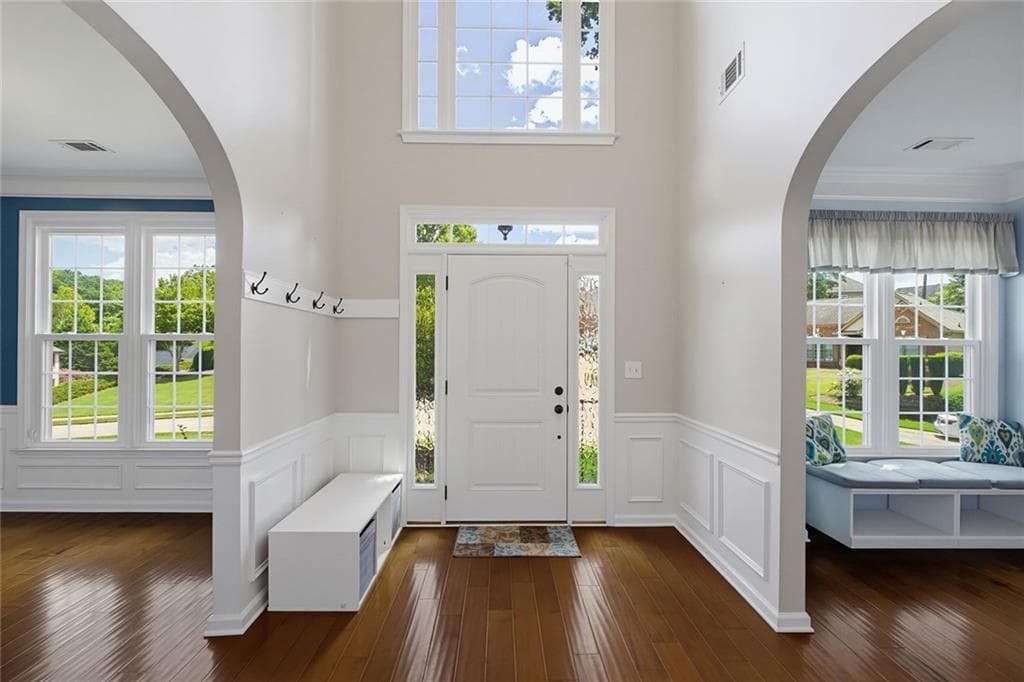 5 bedroom, 4 bathroom, 3,589 sq ft single family residence for sale at 320 Hillside Manor Drive, Sugar Hill, GA 30518 — photo 5