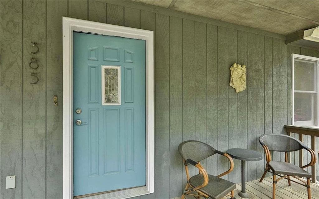 4 bedroom, 3 bathroom, 3,312 sq ft single family residence for sale at 385 Vaughn Road, Newnan, GA 30265 — photo 5