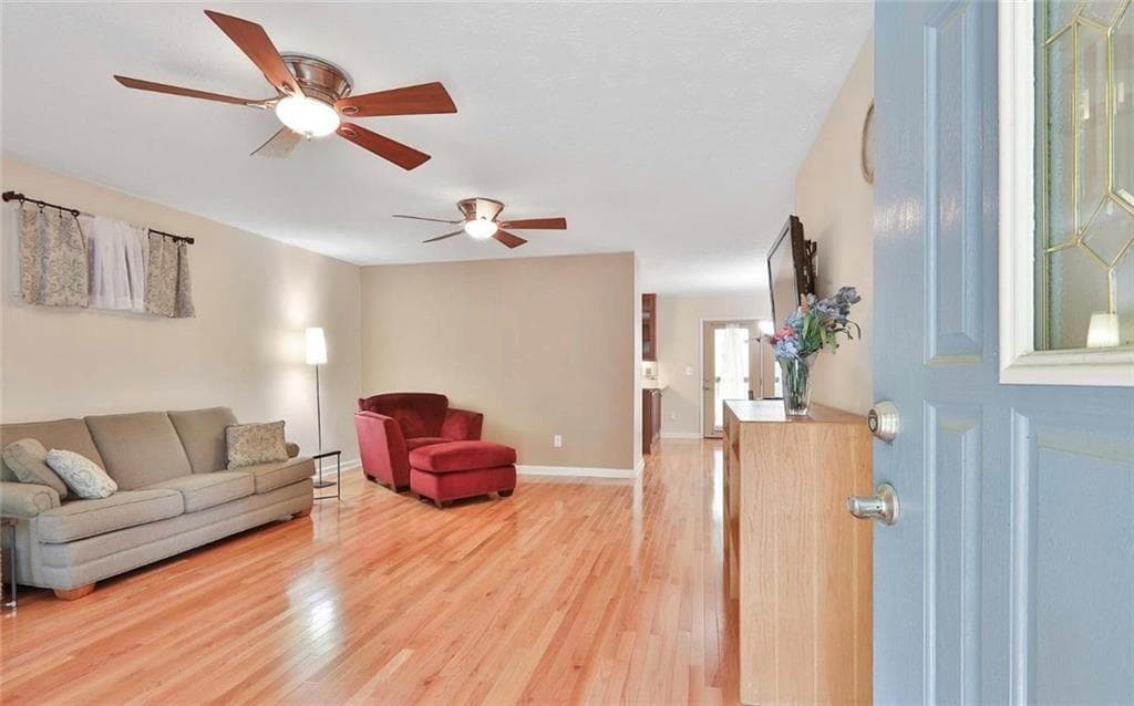 4 bedroom, 3 bathroom, 3,312 sq ft single family residence for sale at 385 Vaughn Road, Newnan, GA 30265 — photo 8