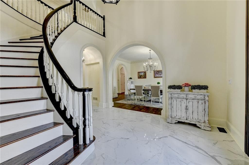 6 bedroom, 5 bathroom, 8,355 sq ft single family residence for sale at 3154 Saint Ives Country Club Parkway, Johns Creek, GA 30097 — photo 10