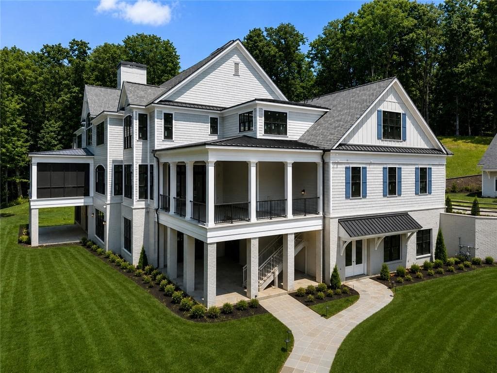 7 bedroom, 11 bathroom, 24,486 sq ft single family residence for sale at 13675 Freemanville Road, Milton, GA 30004 — photo 7