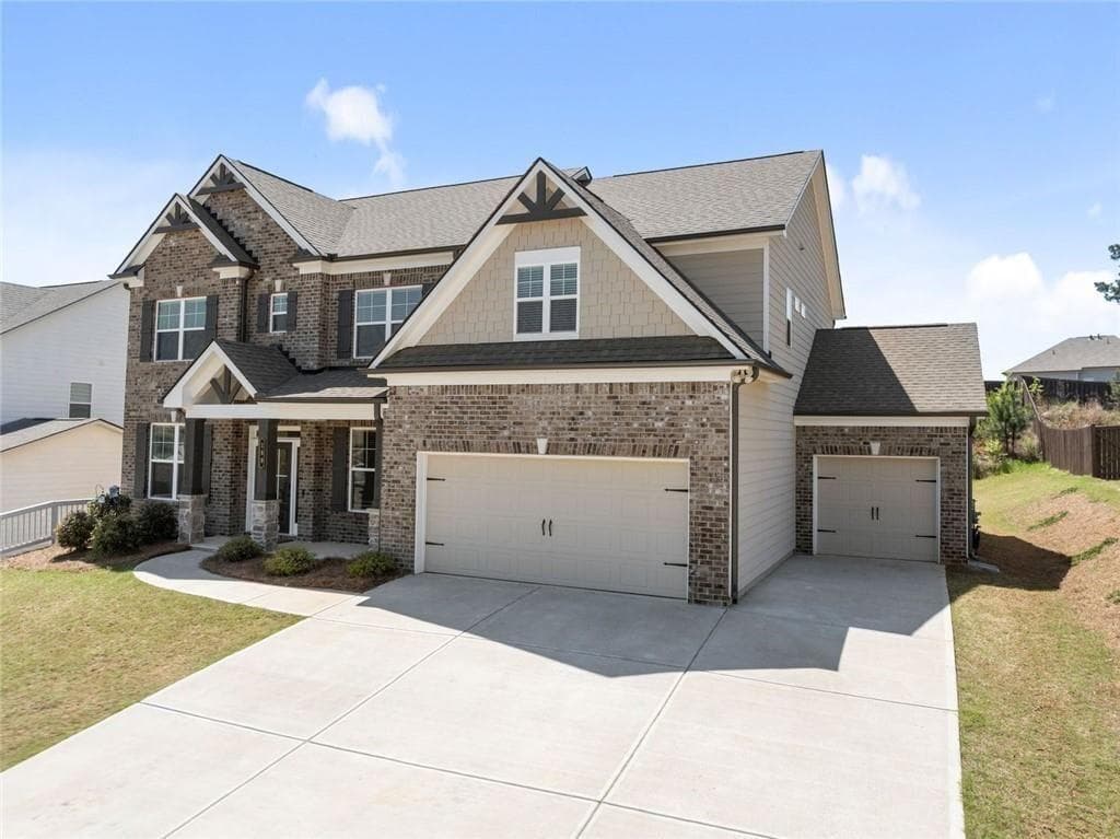 5 bedroom, 4 bathroom, 3,363 sq ft single family residence for sale at 160 Bluebilled Crossing, Jefferson, GA 30549 — photo 2