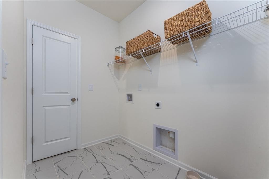 4 bedroom, 4 bathroom, 2,934 sq ft single family residence for sale at 5036 Cecelia Drive, Powder Springs, GA 30127 — photo 10