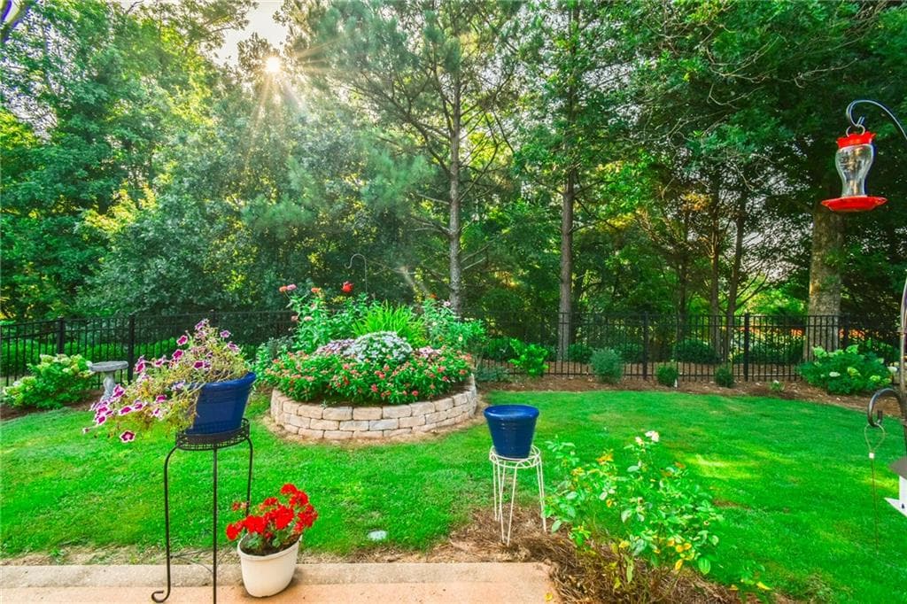2 bedroom, 2 bathroom, 1,218 sq ft townhouse for sale at 6136 Longleaf Drive, Hoschton, GA 30548 — photo 7