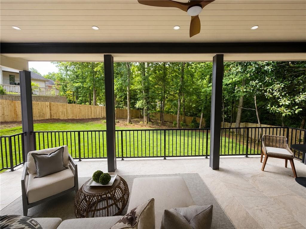 5 bedroom, 4 bathroom, 5,700 sq ft single family residence for sale at 1330 Twelve Oaks Circle, Atlanta, GA 30327 — photo 10