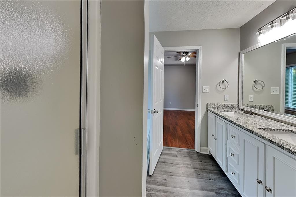 4 bedroom, 3 bathroom, 1,844 sq ft single family residence for rent at 1050 Augusta Woods Drive, Douglasville, GA 30134 for $2,040 a month — photo 8