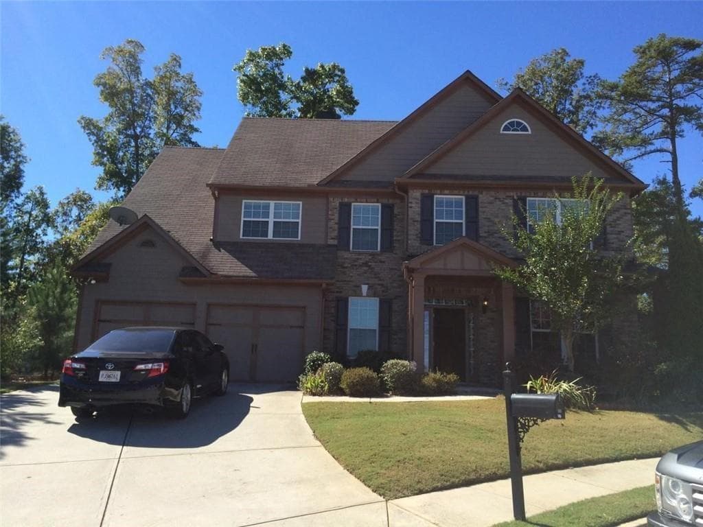 5 bedroom, 4 bathroom, 2,750 sq ft single family residence for rent at 252 Rutlidge Park Lane, Suwanee, GA 30024 for $2,500 a month — photo 1 of 8