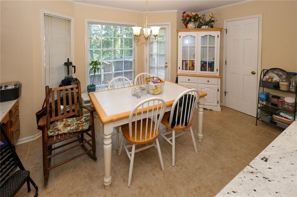 5 bedroom, 3 bathroom, 3,440 sq ft single family residence for sale at 180 Creekview Trail, Fayetteville, GA 30214 — photo 5