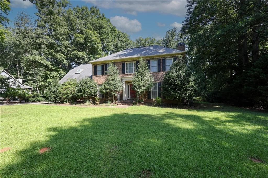 5 bedroom, 3 bathroom, 3,440 sq ft single family residence for sale at 180 Creekview Trail, Fayetteville, GA 30214 — photo 2