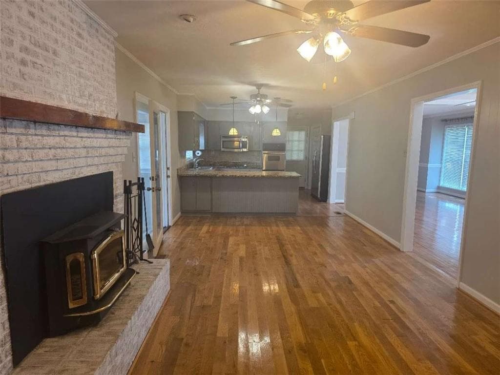 3 bedroom, 2 bathroom, 1,587 sq ft single family residence for sale at 110 Fallin Street, Thomaston, GA 30286 — photo 5