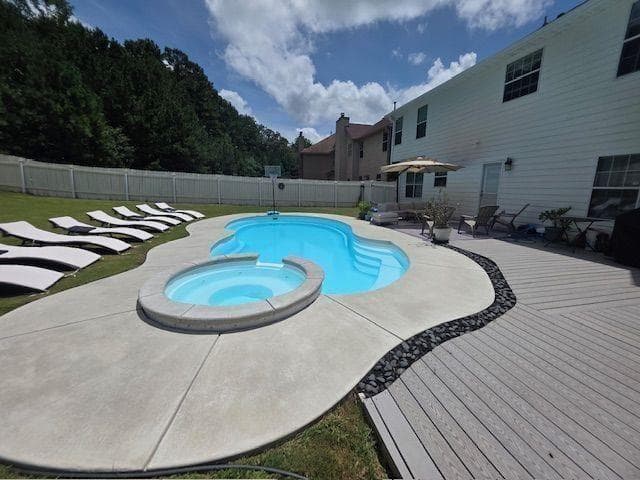 5 bedroom, 3 bathroom, 2,746 sq ft single family residence under contract at 110 Newry Drive, Atlanta, GA 30349 — photo 5