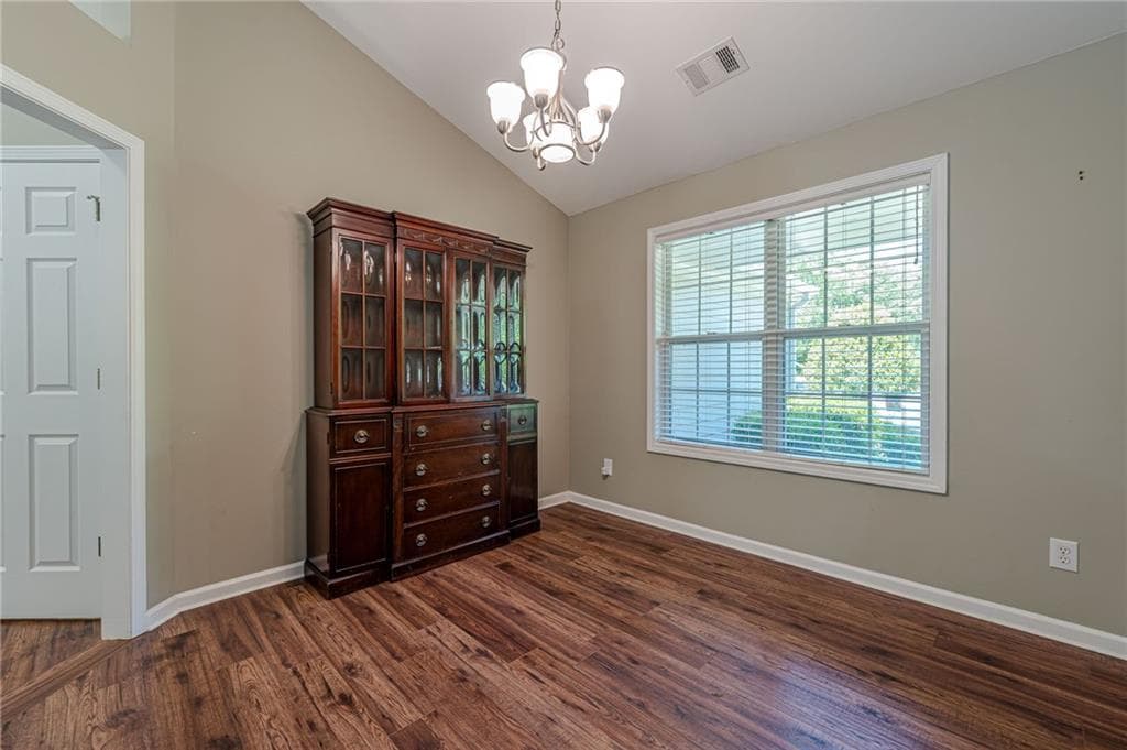 3 bedroom, 2 bathroom, 1,928 sq ft single family residence for sale at 7730 Timberline Ovlk, Cumming, GA 30041 — photo 9