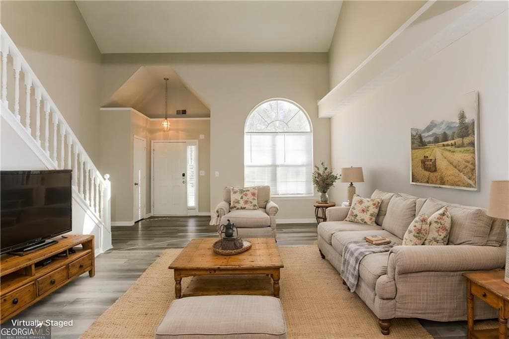 4 bedroom, 3 bathroom, 2,205 sq ft single family residence under contract at 1600 Beech Grove Drive, Hampton, GA 30228 — photo 3