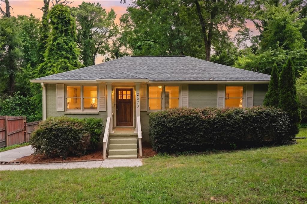 3 bedroom, 2 bathroom, 1,230 sq ft single family residence under contract at 2573 E Tupelo Street, Atlanta, GA 30317