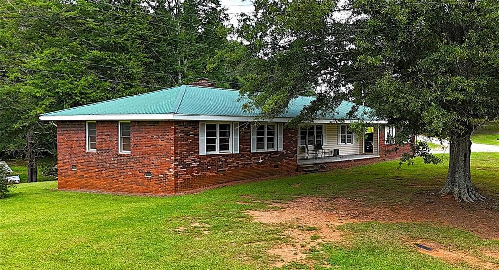 3 bedroom, 2 bathroom, 1,853 sq ft single family residence for sale at 4 Bill Ploof Road, Buchanan, GA 30113 — photo 5