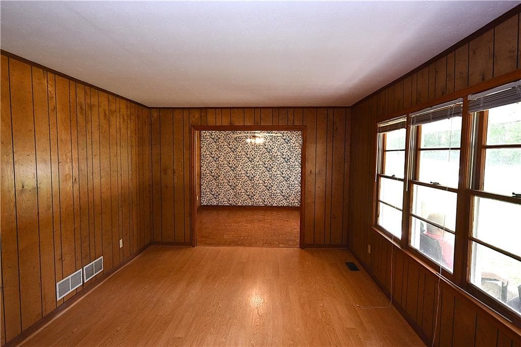 3 bedroom, 2 bathroom, 1,853 sq ft single family residence for sale at 4 Bill Ploof Road, Buchanan, GA 30113 — photo 8