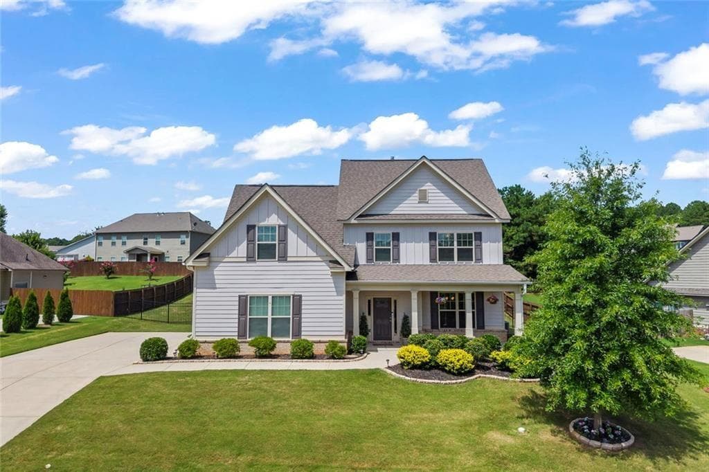 4 bedroom, 3 bathroom, 2,801 sq ft single family residence for sale at 1515 Highland Creek Drive, Monroe, GA 30656