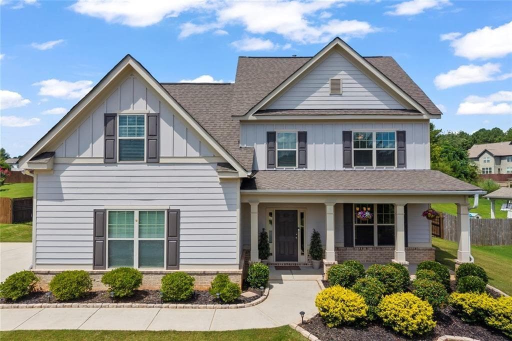 4 bedroom, 3 bathroom, 2,801 sq ft single family residence for sale at 1515 Highland Creek Drive, Monroe, GA 30656 — photo 2