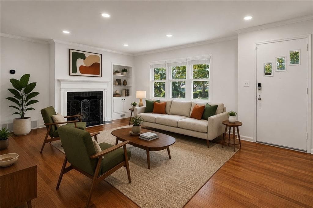 4 bedroom, 2 bathroom, 2,077 sq ft single family residence for sale at 1397 Downs Drive, Atlanta, GA 30311 — photo 3