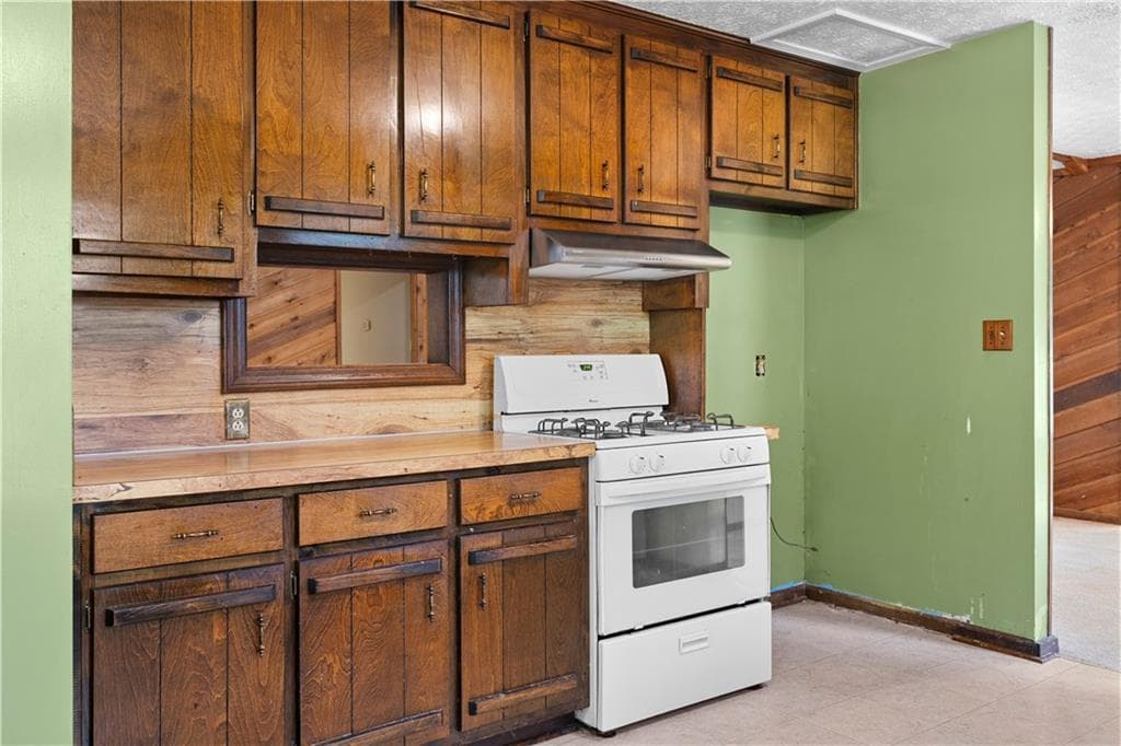 3 bedroom, 2 bathroom, 1,468 sq ft single family residence for sale at 2656 Royal Oak Court, Acworth, GA 30102 — photo 10