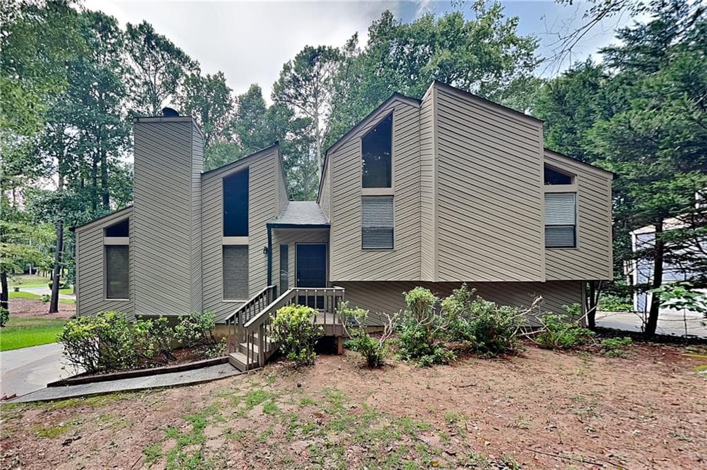 3 bedroom, 3 bathroom, 2,331 sq ft single family residence for rent at 2021 Kramer Way, Marietta, GA 30062 for $2,500 a month — photo 1 of 26