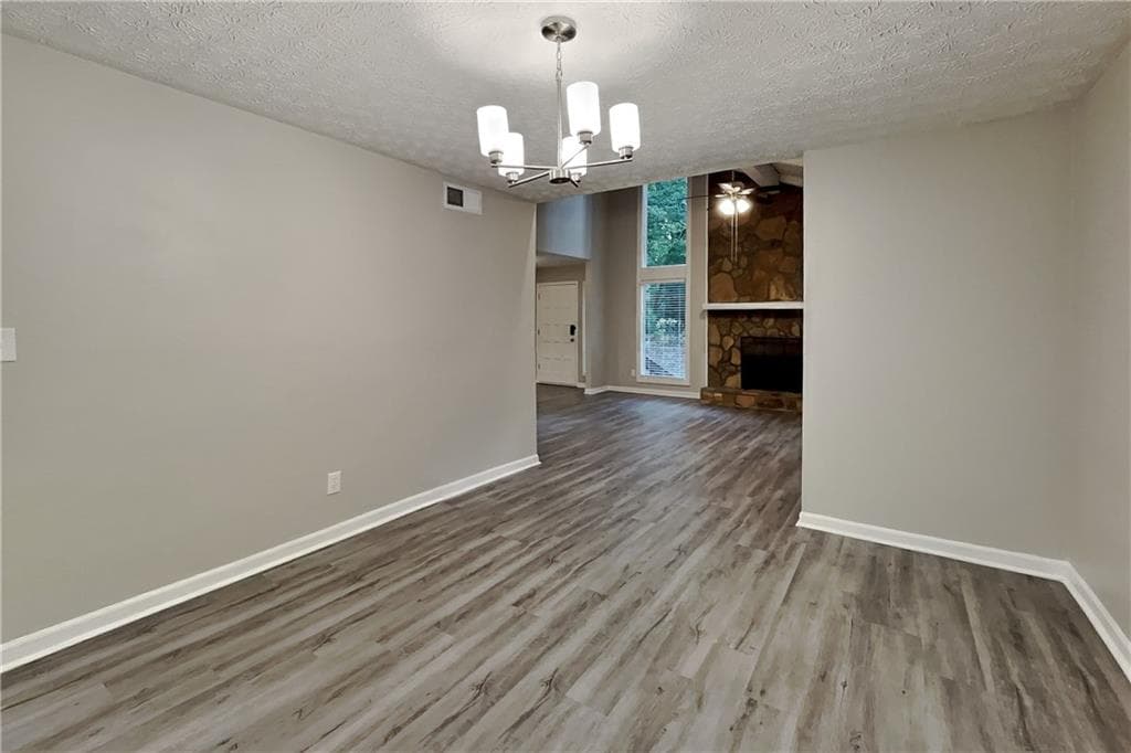 3 bedroom, 3 bathroom, 2,331 sq ft single family residence for rent at 2021 Kramer Way, Marietta, GA 30062 for $2,500 a month — photo 7
